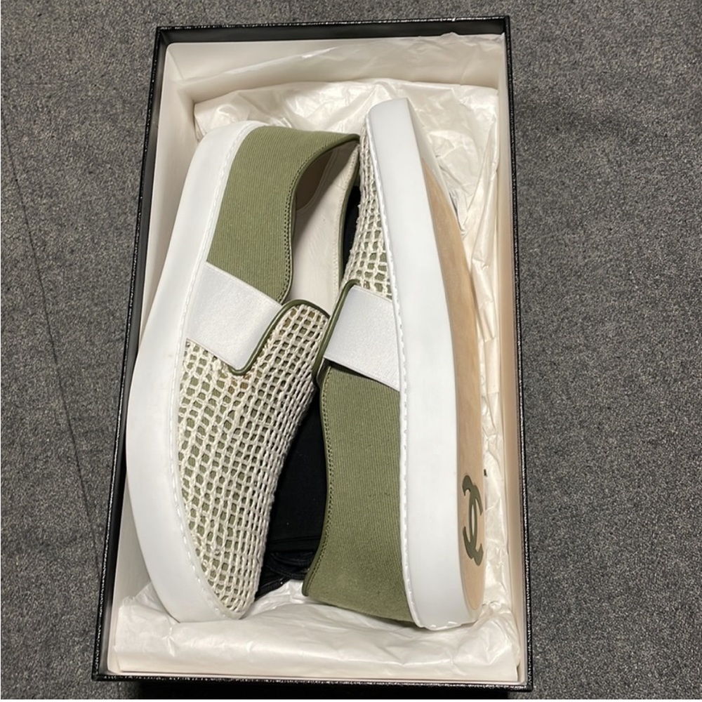 Chanel slip on sneakers, 40.5, NWT - Picture 3 of 10